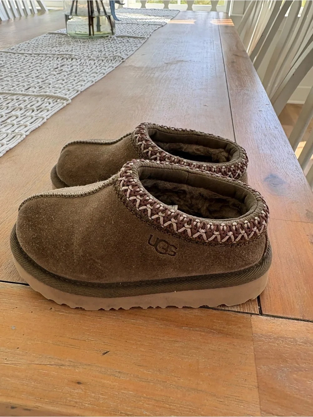 UGG Kids Chestnut Slip-On Cozy Mule with Decorative Trim